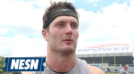 Jacob Hollister is 'learning a lot' from Rob Gronkowski