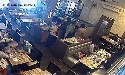 Mobile phone blasts in man's pocket in India..!!!!Watch Live...!!!!