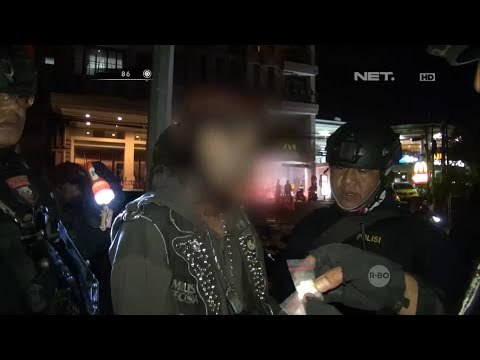 Anak Punk Ini Bertele-tele Setelah Kepergok Membawa Banyak Obat-obatan Terlarang -86