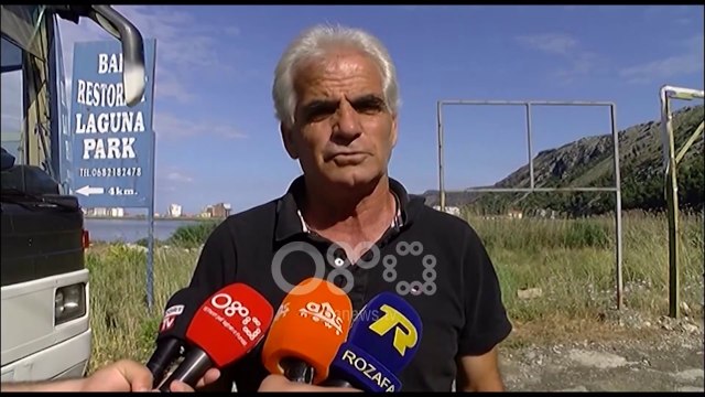 Ora News - Masivi shkëmbor mbi autobus, rrëfehet shoferi: Kishte njerëz që i ra të fiktë