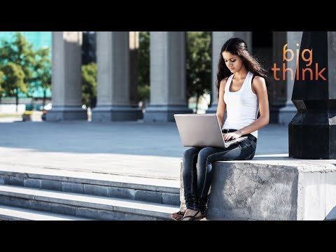 Fareed Zakaria: Will Ivy Leagues Soon Be the Only Offline Colleges?