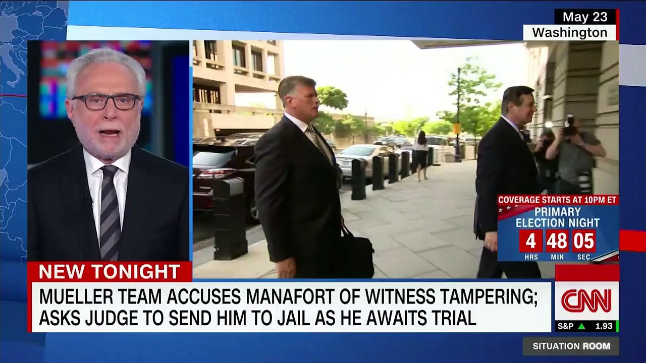 Senator questions whether Trump made promise to Manafort
