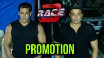 Race 3 Interview : Salman Khan Goes Shirtless, Flaunts Muscles