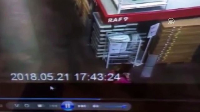 Alışveriş merkezlerinde yankesicilik yapan şüpheliler tutuklandı - İSTANBUL