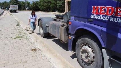 Burdur Üniversiteli Merve, İtfaiyeci Olmak İçin Kamyon Ehliyeti Aldı