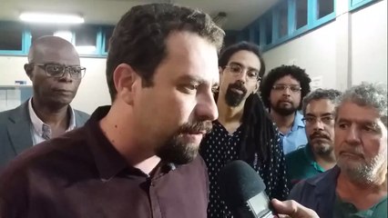 Guilherme Boulos quer plebiscito para revogar reformas de Temer