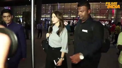 Anushka Sharma SPOTTED at Mumbai airport after returning from USA