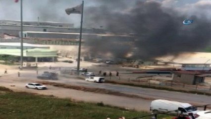 Fabrikada patlama...Ortalık savaş alanına döndü