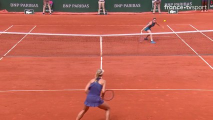 Roland-Garros 2018 : Kerber fait craquer Halep dans un point marathon !