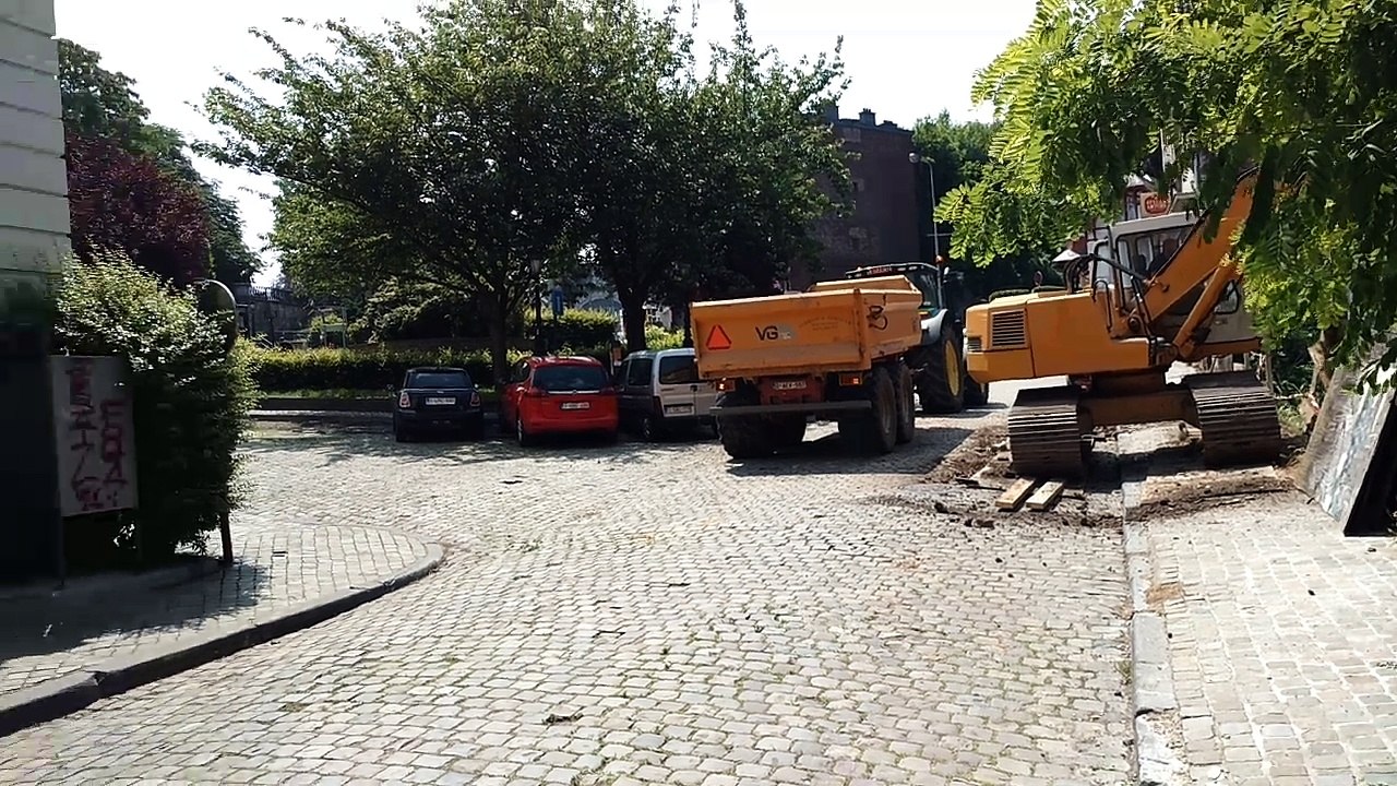 On a enfin entamé le chantier de la costumerie...