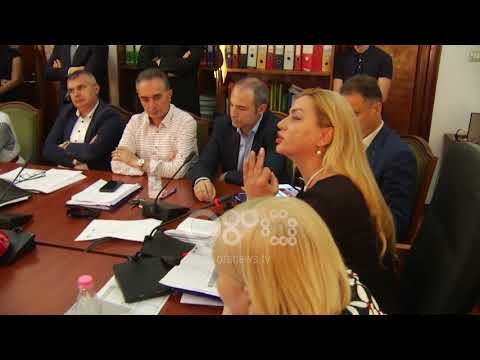 Ora News - Opozita: Mazhoranca ka kohë edhe 23 ditë për të shkarkuar Xhafajn, të reflektojë