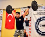 Türk Herkül Saatte 7 Ton 60 Kilogram Kaldırarak Kırılması Zor Bir Rekora İmza Attı