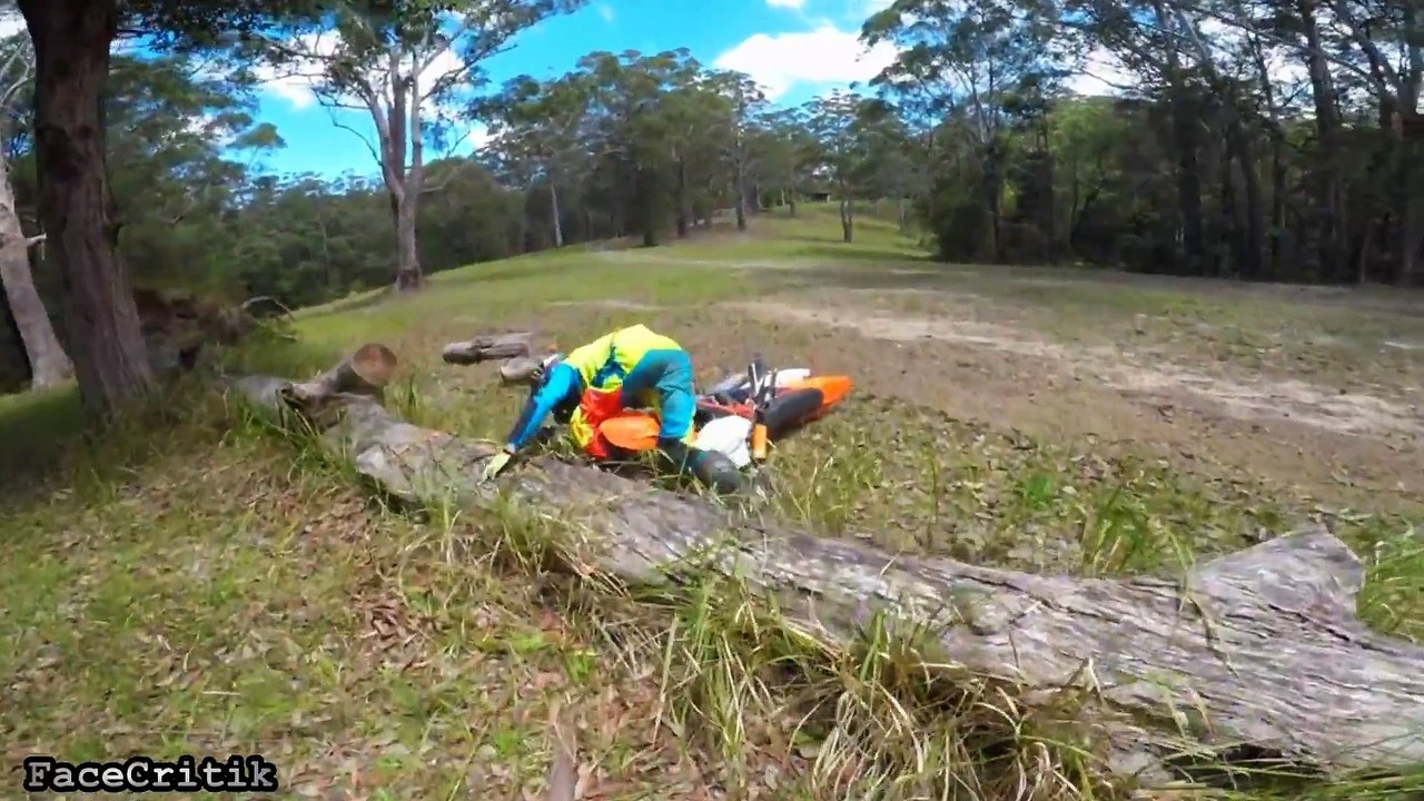 Compilation d'accidents de Motos, dirt bike et ## ??? n°1