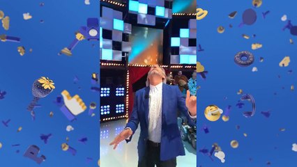 TPMP : Gilles Verdez tente d'attraper des petits suisses au vol pendant la pub (Vidéo)