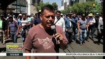 Maestros mexicanos marchan en la capital contra la reforma educativa