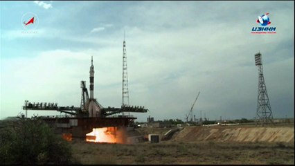 Rumo à ISS a bordo de nave Soyuz