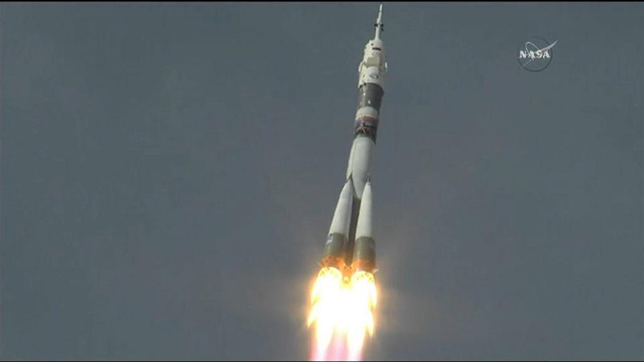 Astronaut Alexander Gerst auf dem Weg zur ISS