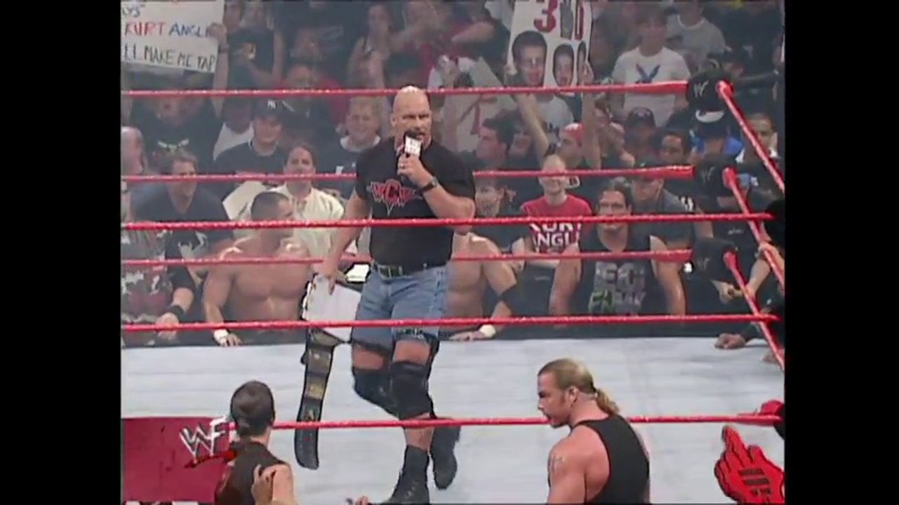 Stone Cold Leads By Example!