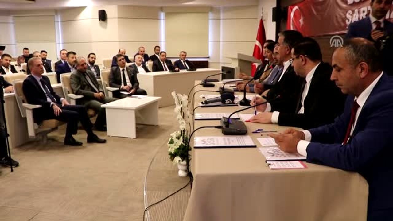 Milli Eğitim Bakanı Yılmaz: "Hükümet Farklı Partiden Gelirse Yine Pazarlıklar Başlar"
