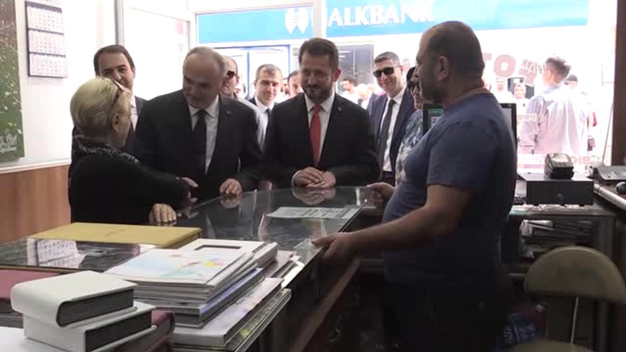 Bakan Özlü: "Türkiye Dendiği Zaman Akla Gelecek Bir Marka Oluşturacağız"