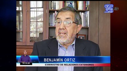 Parlamentarios analizan continuar con juicio político a Espinoza