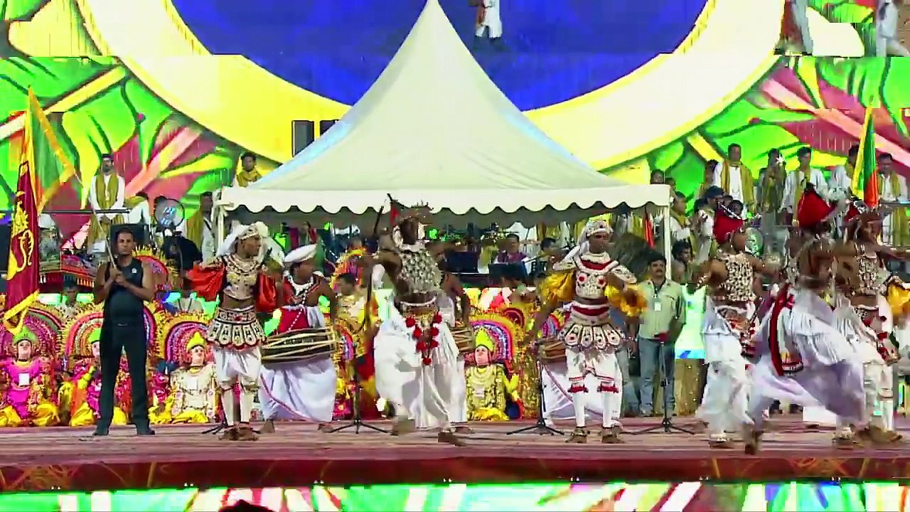 ..SRI LANKA -THE   MOST ATTRCTIVE COUNTRY.............- dance