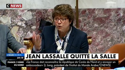 L'incroyable coup de gueule de Jean Lassalle cette nuit au coeur de l'Assemblée nationale - VIDEO
