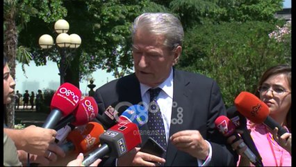 Ora News - Marrëveshja me Greqinë, Berisha: Rama e Bushati bëjnë sikur negociojnë