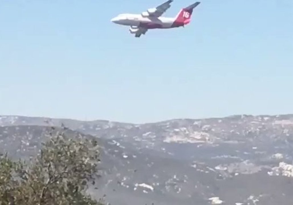 Evacuation Warnings Issued in San Diego County as Firefighters Tackle Brush Fire