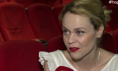 Λένα Παπαληγούρα: Ανακοίνωσε το γάμο της on camera – Κουμπάρα πασίγνωστη ηθοποιός