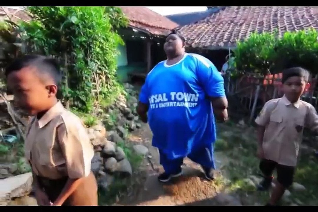 11 ans et 192kg : Il est l'enfant le plus gros du monde