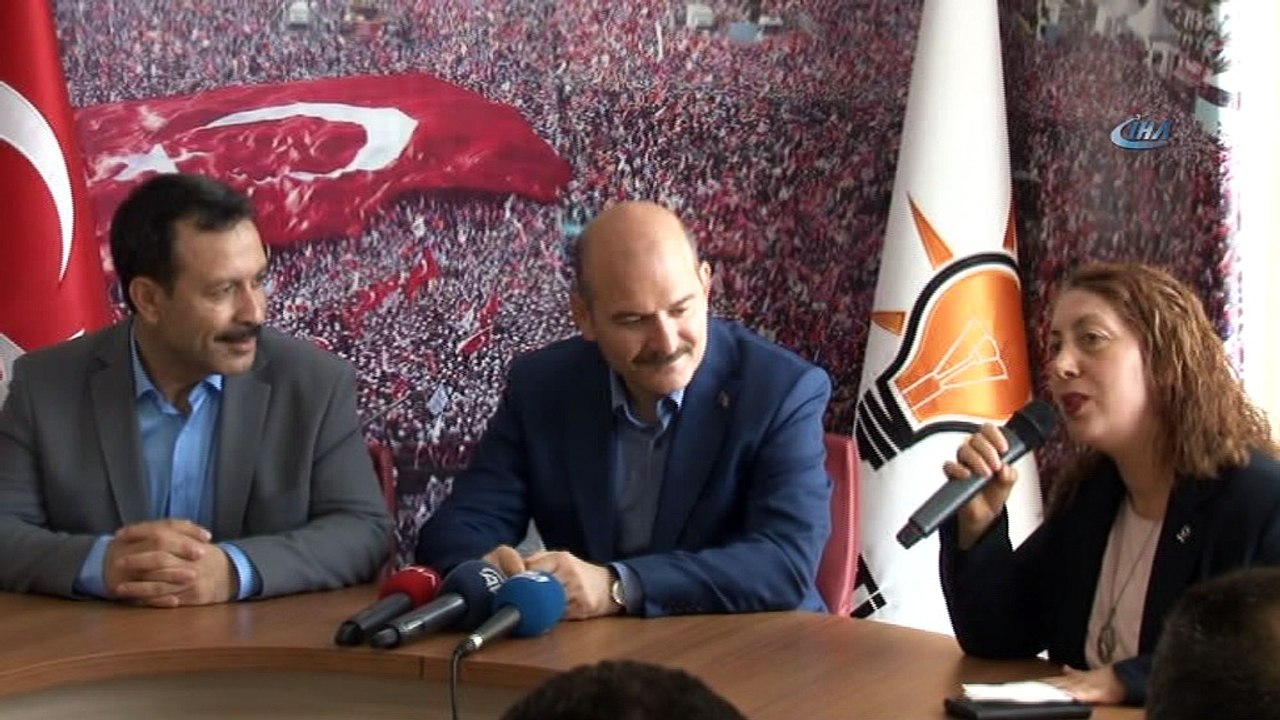 Bakan Soylu AK Parti Bayrampaşa İlçe Başkanlığı’nı ziyaret etti