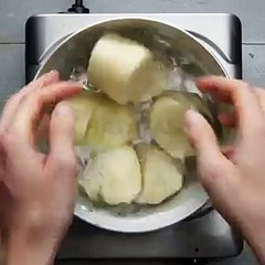 فيديو أصابع الهوت دوغ المقرمشة بالبطاطا والجبنة