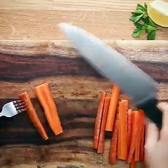 اصابع الجزر بالجبنة البارميزان والثوم