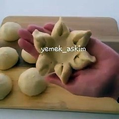 طريقة تحضير البيتزا على شكل ورد