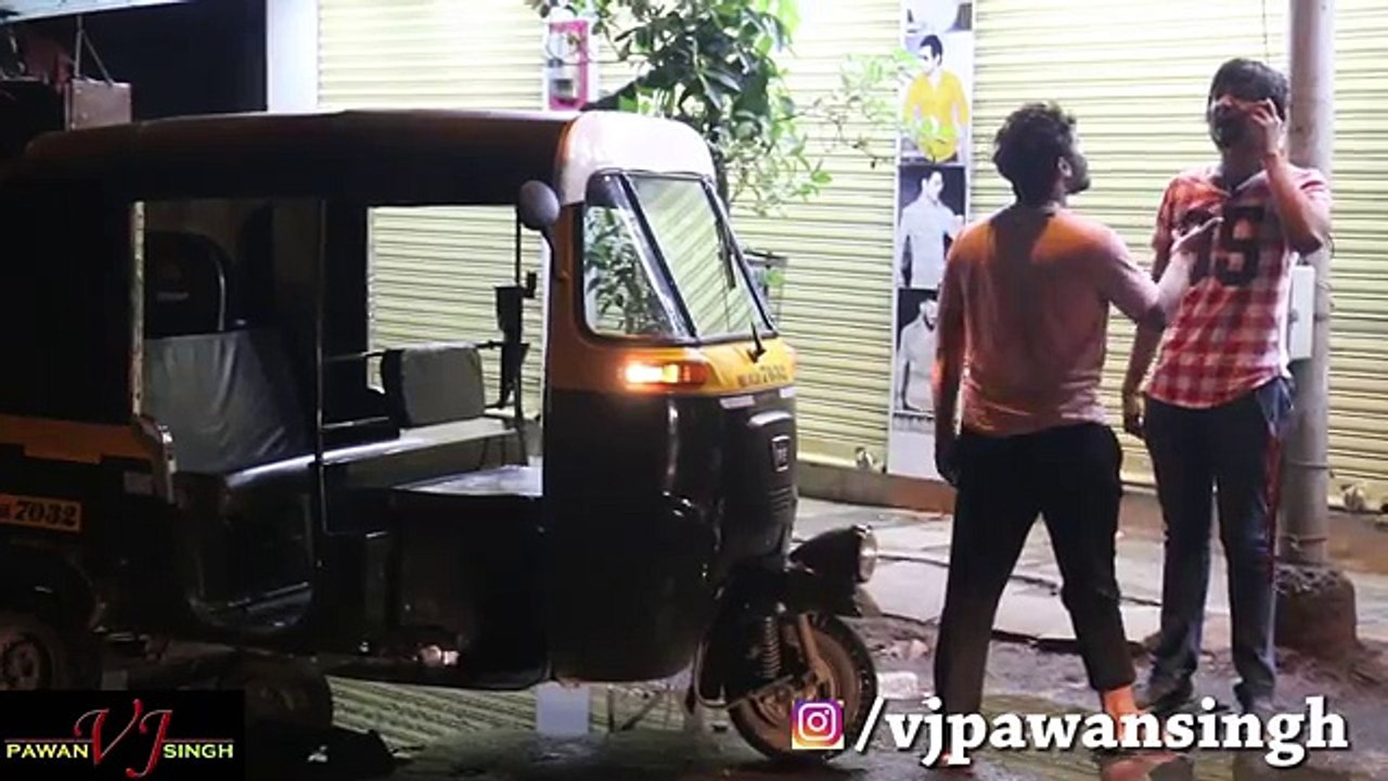 POLICE PRANK _ PRANK IN INDIA _ BY VJ PAWAN SINGH.Funny prank , prank hindi , indian, comedy videos, hindi prank videos,Prank, Prank videos, funny videos , commedy video, laughing videos, masti videos, Indian prank, entertainment videos