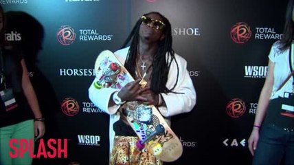 Lil Wayne receives big payout from Universal