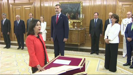 Governo dominado por mulheres toma posse na Espanha