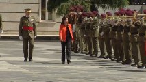 Margarita Robles toma posesión como ministra de Defensa