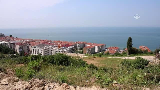 Toprak Kaymasından Kapanan Yol Açıldı