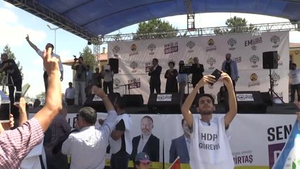 Hdp Eş Genel Başkanı Temelli: "Tüm Siyasi Partileri, Demokratik Bir Anayasa Yapmaya Çağırıyoruz"