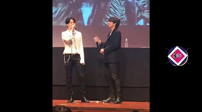 V falando do seu dog, e Jungkook fala que seu cachorro não o reconhece - LEGENDADO PT