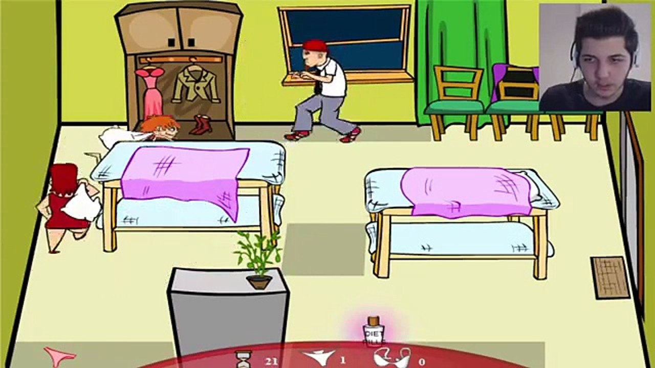 KADIN DONLARI ÇALMAK!! Sorority Panty Raid, HOT Video Today