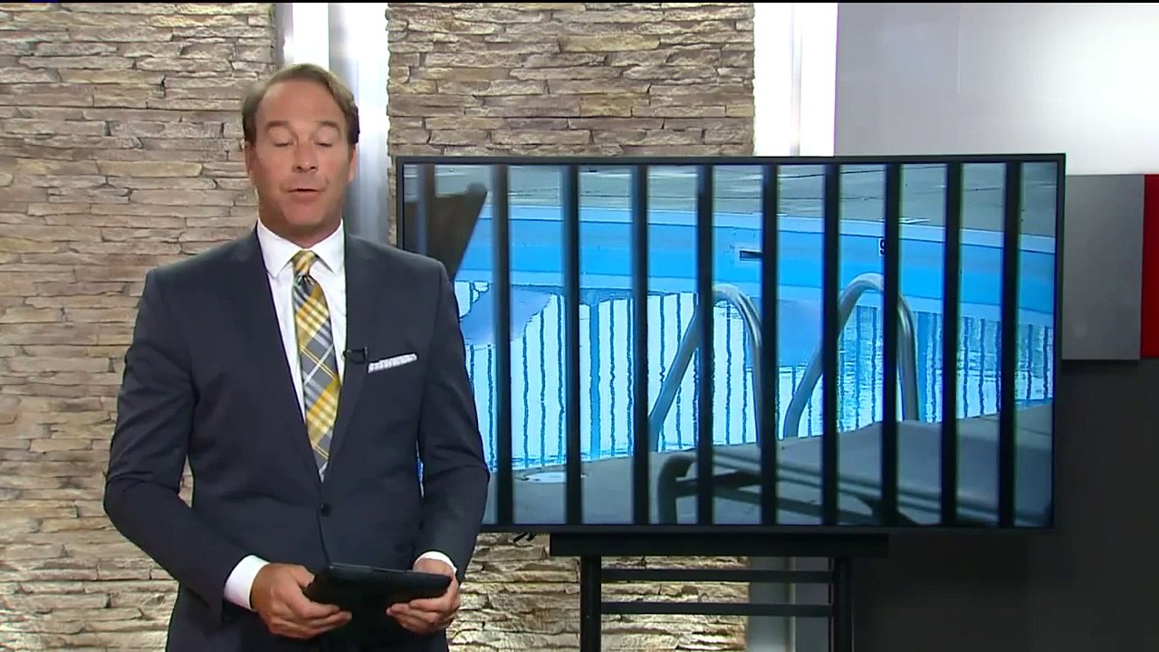 Apartment Manager Saves Drowning Pregnant Woman, Child from Pool