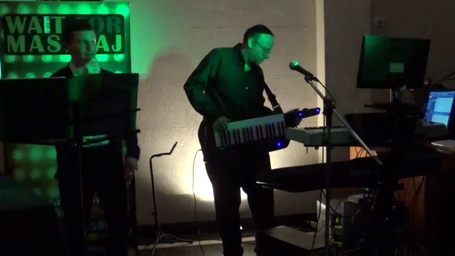 We want Mashíaj now - Banda Wait For Mashiaj - Show de Musica Judia - ☎ 1133645963