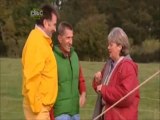 ChuckleVision - S17, E15: One’s Bitten, Two’s Shy