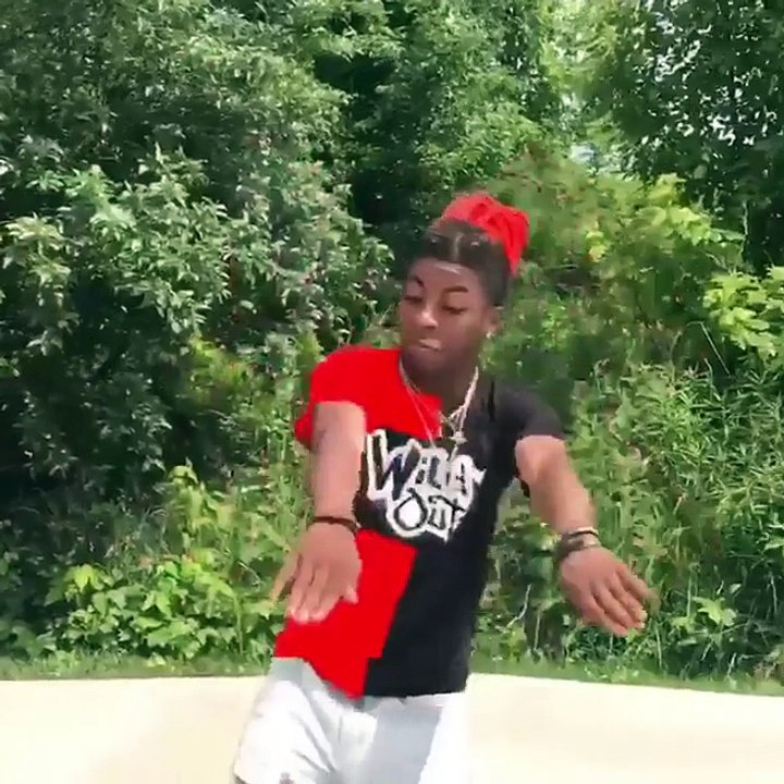 @Yvngswag | Macarena Challenge