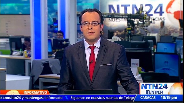 Padres de los 43 estudiantes de Ayotzinapa piden a Peña Nieto acatar sentencia del tribunal