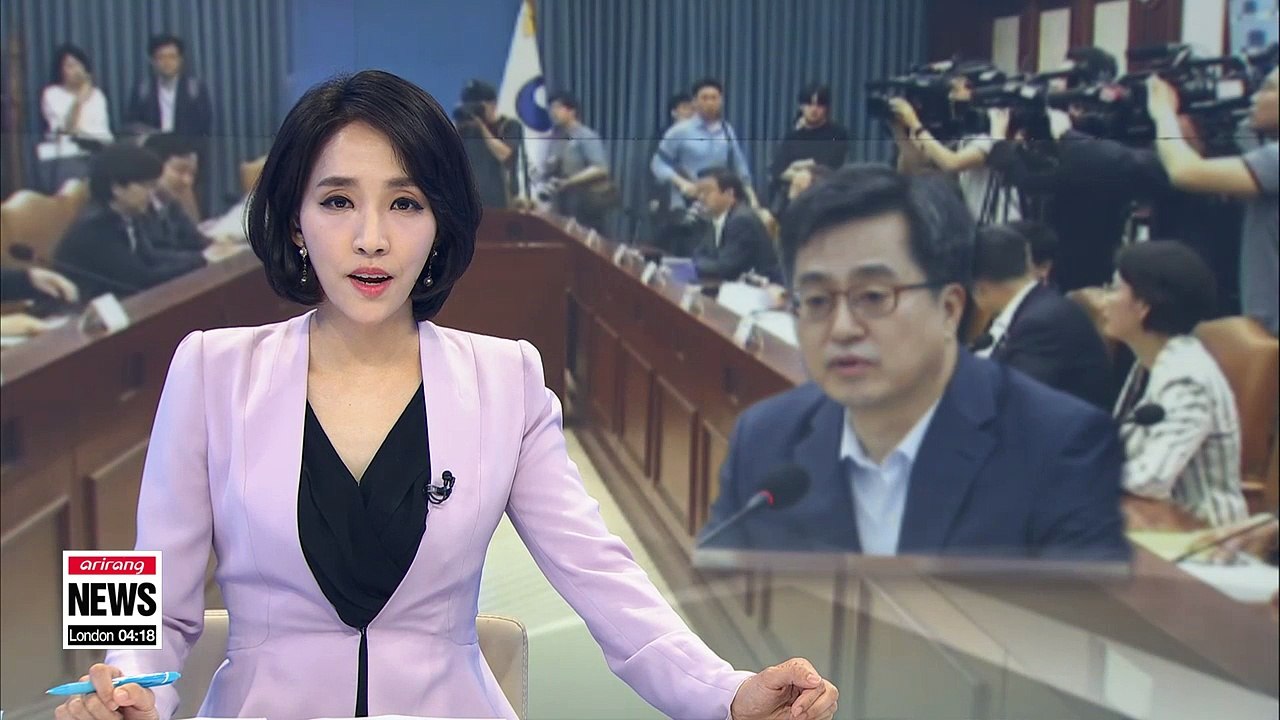 Finance Minister highlights drastic deregulation for innovative growth