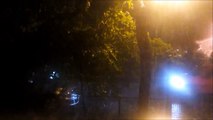 Sokakta yağmur ortam sesi (yağışlı sokak, yağmur gürültüsü etkisi) - 30 dakika
